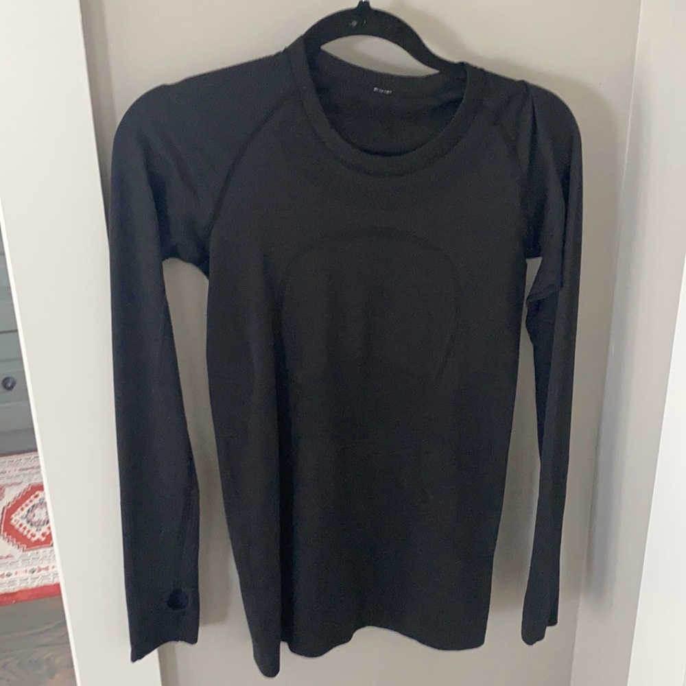 Lululemon swifty tech long sleeve